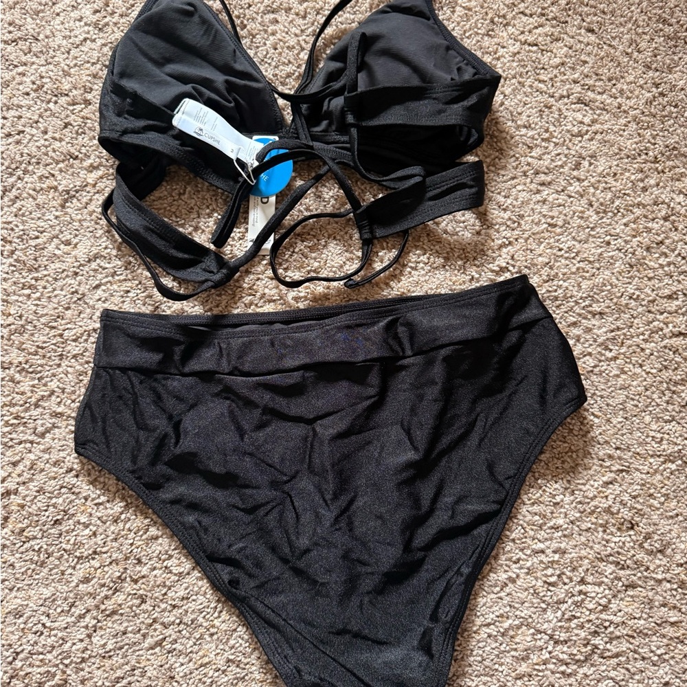 Cupshe Black Bikini Set with High-Waisted Bottoms